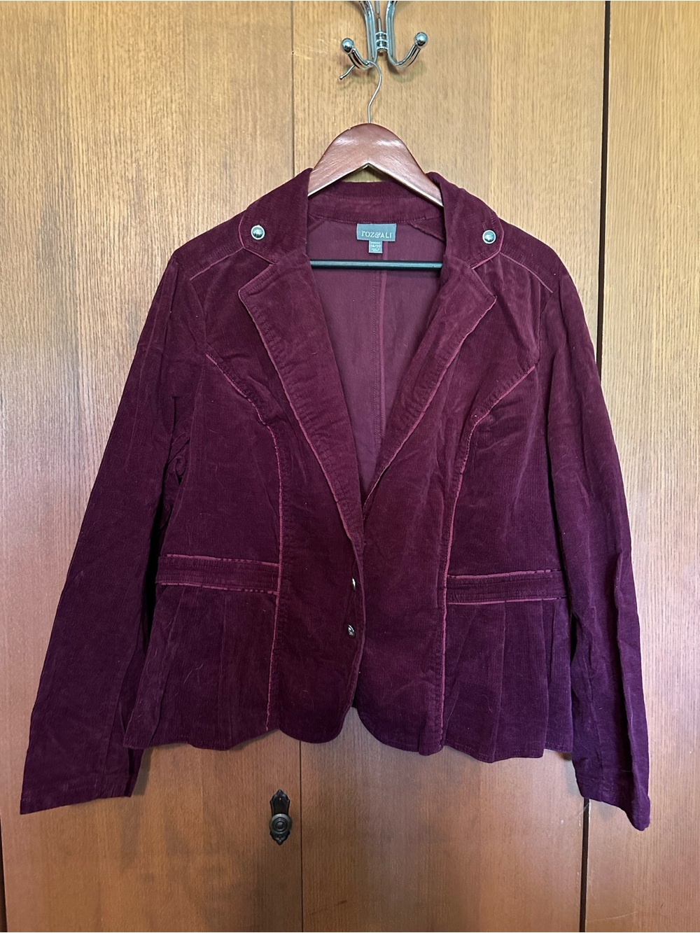 Roz & Ali Deep Burgundy Corduroy Blazer